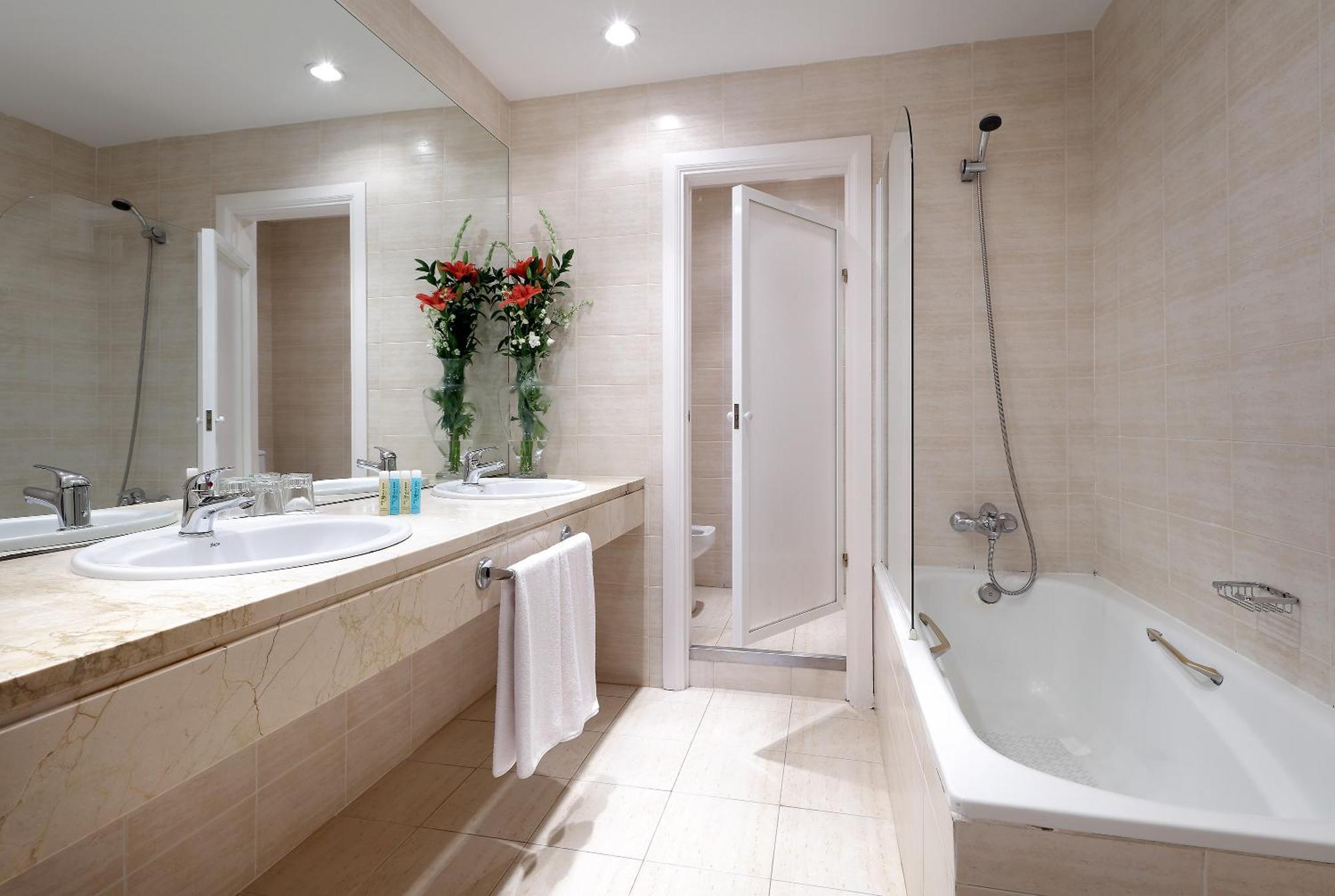 Junior Suite,1630862486:JPEG